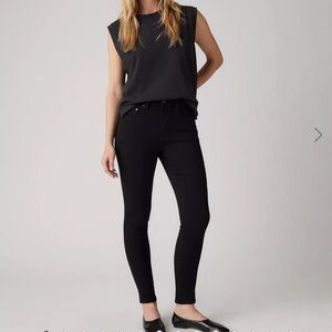 Levi's 721 Black High-Rise Skinny Jeans